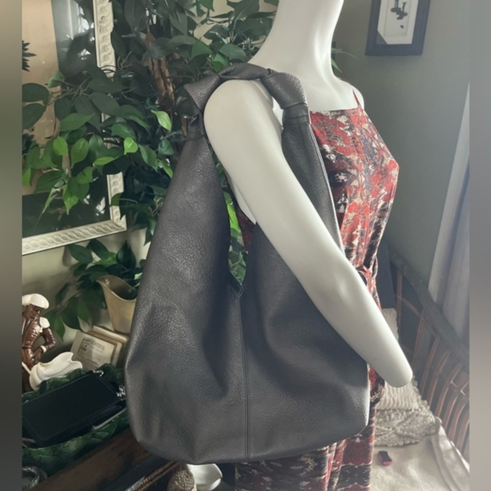David Jones Leather Tote Bag